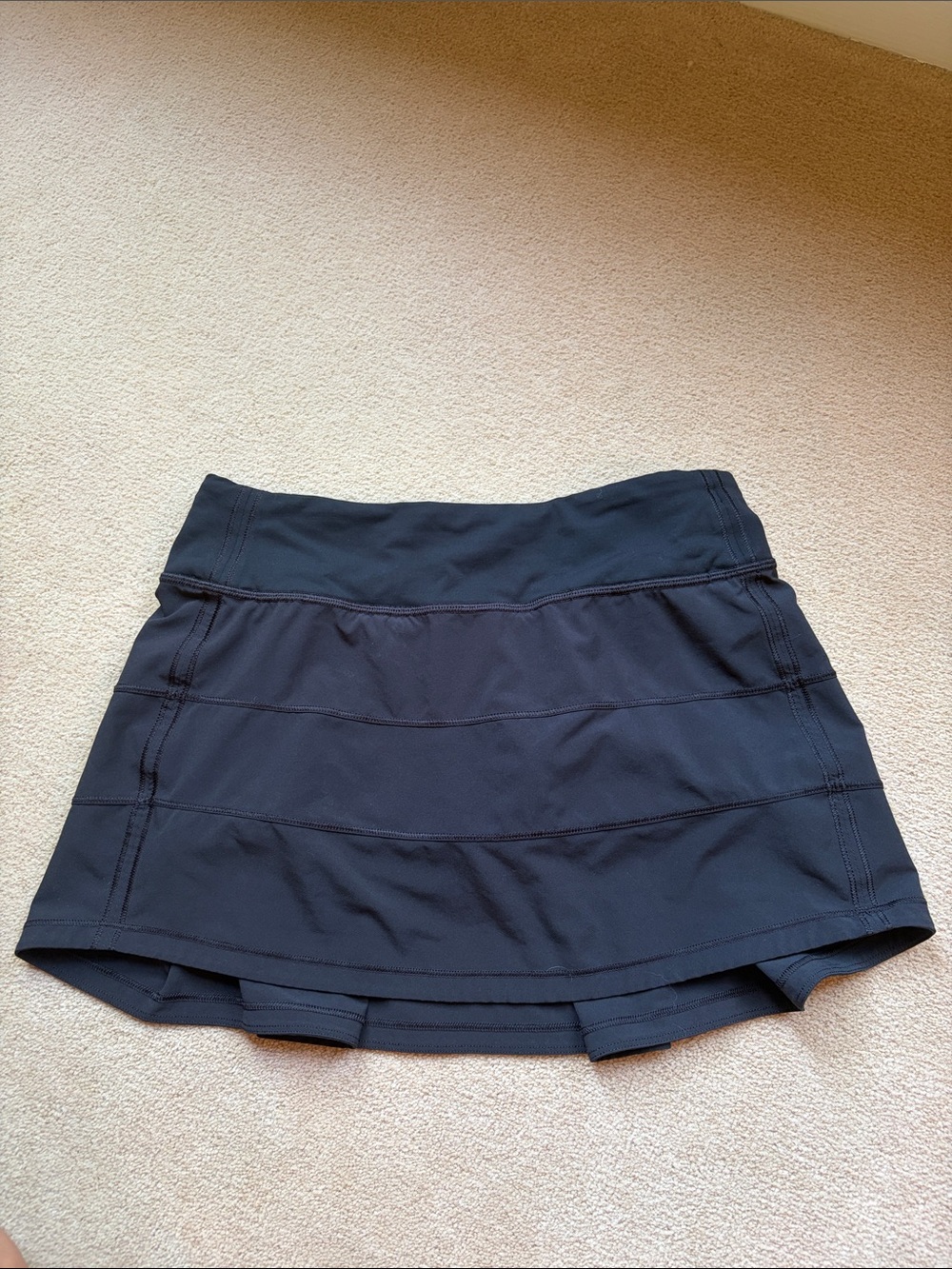 Black lululemon skirt
